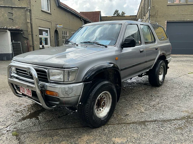 Toyota 4runner lichte vracht - afbeelding 1 van  24
