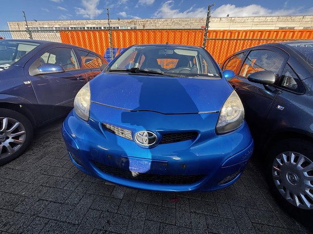Toyota aygo 1.0i vvt-i car dance,2010 - afbeelding 12 van  21