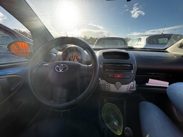 Toyota aygo 1.0i vvt-i car dance,2010 - afbeelding 19 van  21