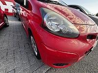 Toyota aygo 1.0i vvt-i toronto 68,2011 - afbeelding 18 van  37