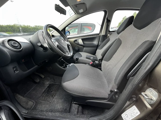 Toyota aygo,2012 - afbeelding 7 van  31