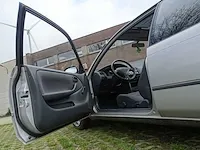 Toyota corolla 1.3 xli automatic (oldtimer) - afbeelding 20 van  44