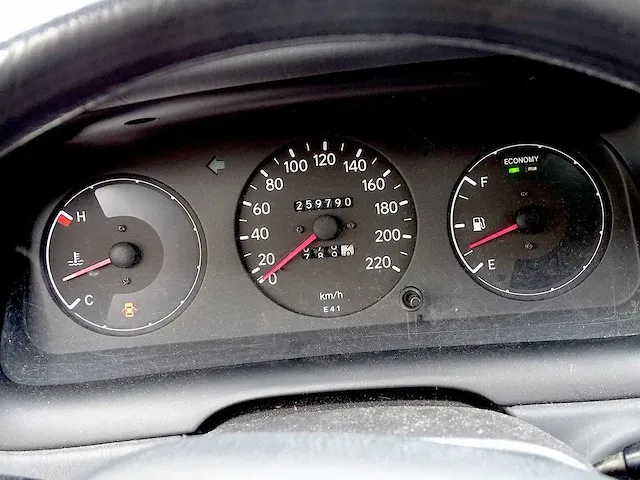 Toyota corolla 1.3 xli automatic (oldtimer) - afbeelding 31 van  44