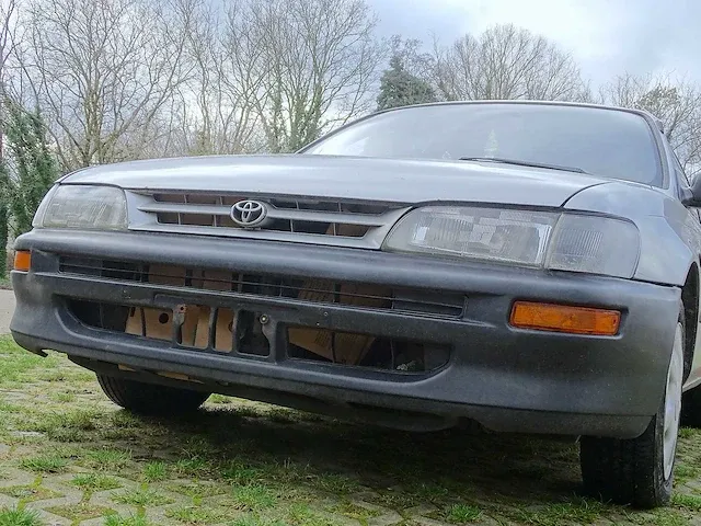 Toyota corolla 1.3 xli automatic (oldtimer) - afbeelding 42 van  44