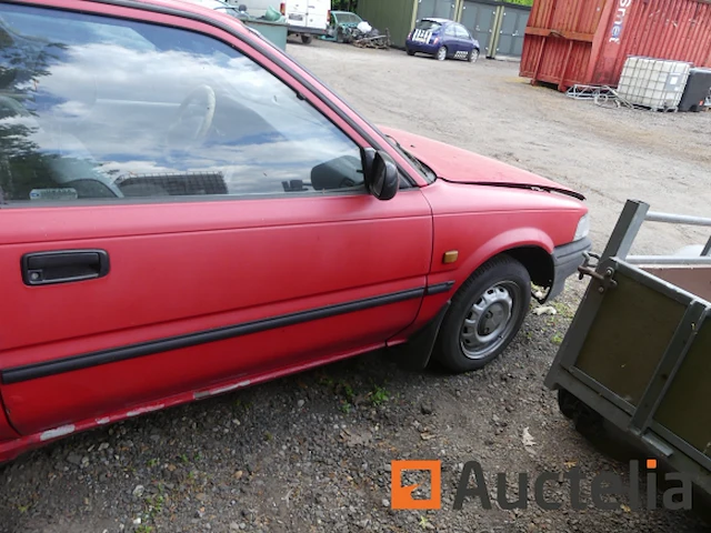 Toyota corolla car (voor onderdelen) - afbeelding 3 van  19