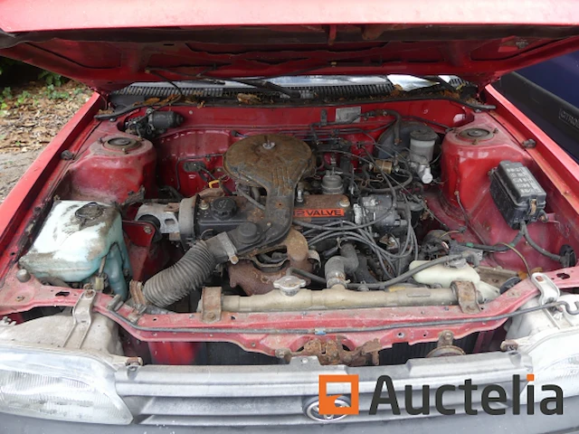 Toyota corolla car (voor onderdelen) - afbeelding 18 van  19