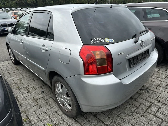 Toyota corrolla, 2004 - afbeelding 25 van  29