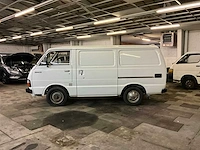 Toyota hiace - 1981 - oldtimer - afbeelding 2 van  73