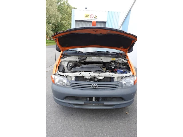 Toyota hiace 4x4 - afbeelding 8 van  21