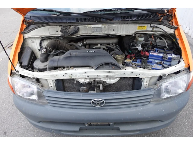 Toyota hiace 4x4 - afbeelding 9 van  21