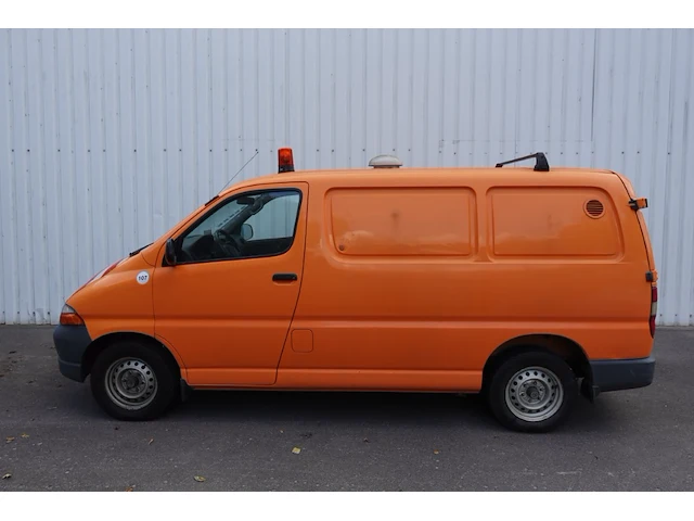 Toyota hiace 4x4 - afbeelding 1 van  21