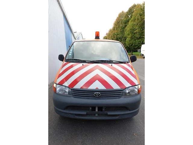 Toyota hiace 4x4 - afbeelding 12 van  21