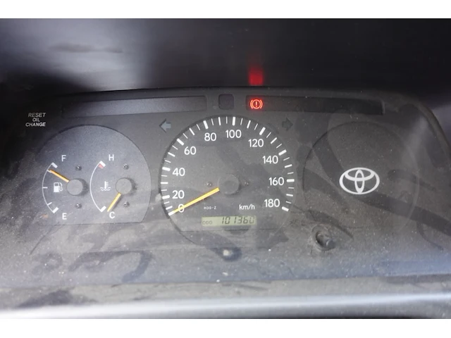 Toyota hiace 4x4 - afbeelding 19 van  21