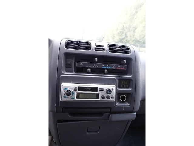 Toyota hiace 4x4 - afbeelding 20 van  21