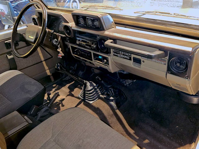 Toyota land cruiser 2.0 turbo-d (frp-top) - afbeelding 21 van  55