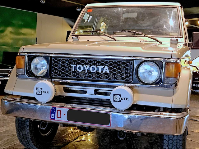 Toyota land cruiser 2.0 turbo-d (frp-top) - afbeelding 54 van  55