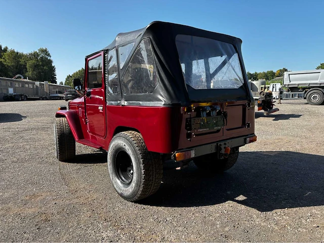 Toyota landcruiser bj1979 auto uit 40 - afbeelding 3 van  27