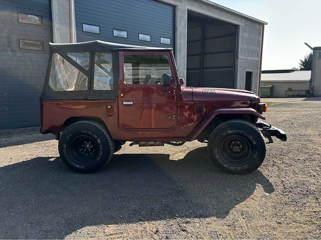Toyota landcruiser bj1979 auto uit 40 - afbeelding 6 van  27