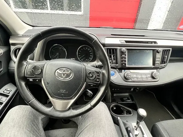 Toyota rav4 - 2018 - afbeelding 12 van  15
