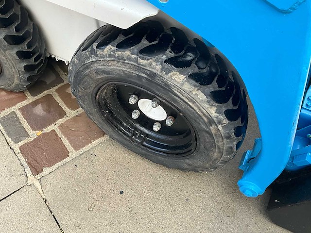 Toyota sdk3 skid steer loader - afbeelding 13 van  32