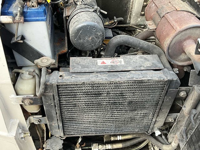 Toyota sdk3 skid steer loader - afbeelding 24 van  32