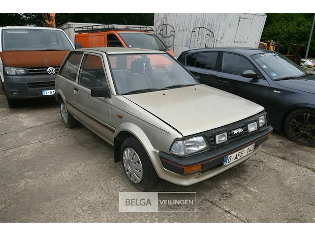 Toyota starlet - afbeelding 1 van  16