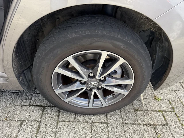 Toyota verso 1.6 d-4d skyview 5pl. 112,2015 - afbeelding 16 van  35