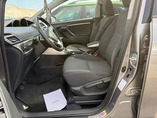 Toyota verso 1.6 d-4d skyview 5pl. 112,2015 - afbeelding 33 van  35