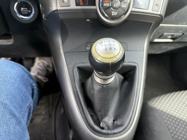 Toyota verso,2010 - afbeelding 4 van  38