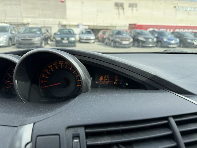 Toyota verso,2010 - afbeelding 6 van  38