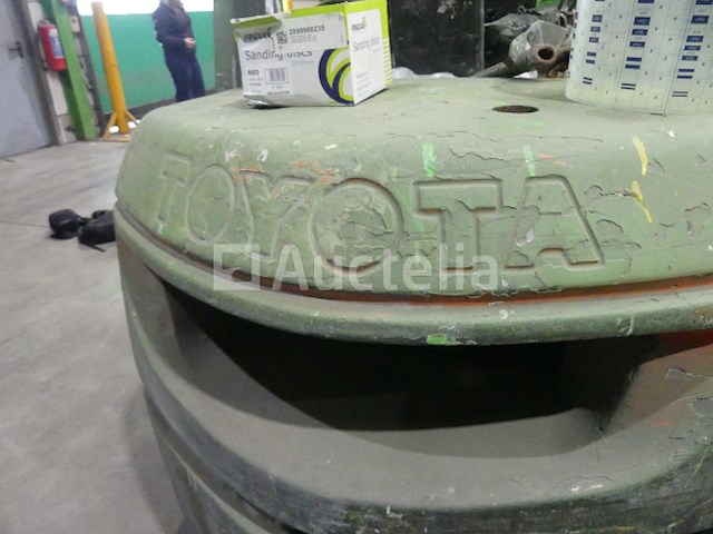 Toyota vorkheftruck - afbeelding 17 van  17