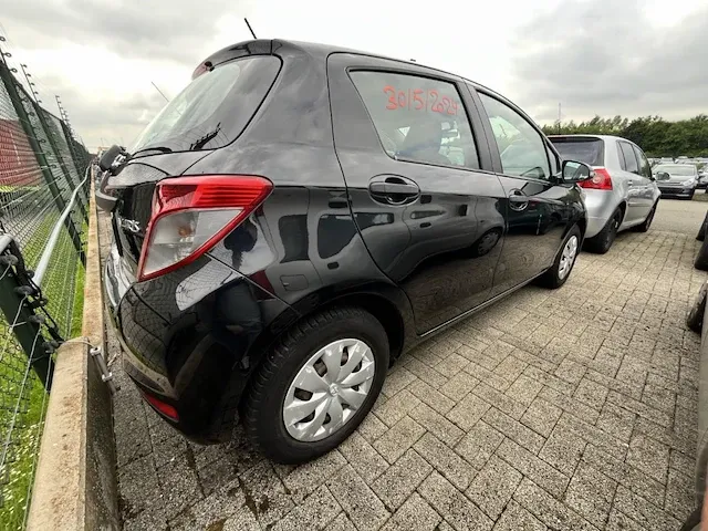 Toyota yaris 1.0i vvt-i pure 69, 2014 - afbeelding 16 van  22