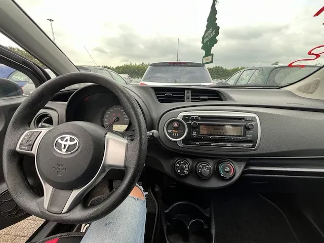 Toyota yaris 1.0i vvt-i pure 69, 2014 - afbeelding 19 van  22