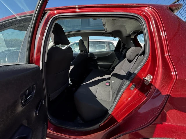 Toyota yaris 1.33i vvt-i lounge 99, 2012 - afbeelding 17 van  32
