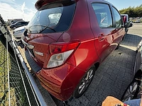 Toyota yaris 1.33i vvt-i lounge 99, 2012 - afbeelding 4 van  32