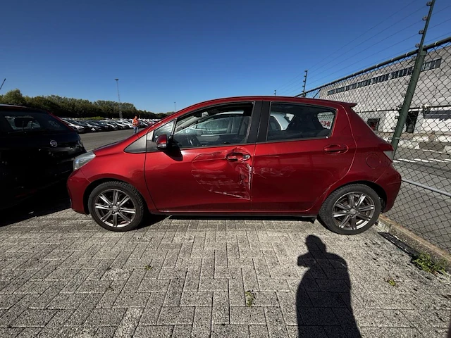 Toyota yaris 1.33i vvt-i lounge 99, 2012 - afbeelding 6 van  32