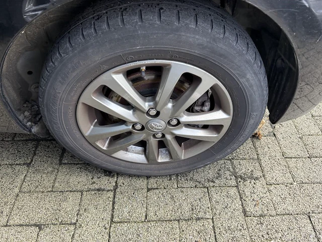 Toyota yaris 1.5i vvt-i hybrid comfort and pack style 75,2016 - afbeelding 7 van  24