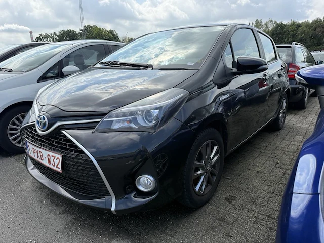 Toyota yaris 1.5i vvt-i hybrid comfort and pack style 75,2016 - afbeelding 1 van  24