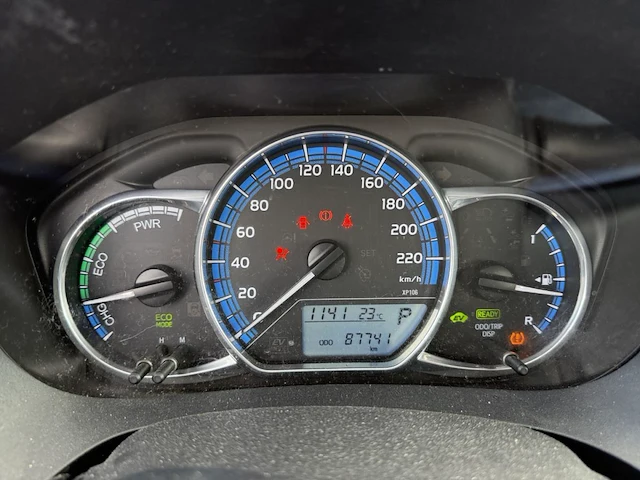 Toyota yaris 1.5i vvt-i hybrid comfort and pack style 75,2016 - afbeelding 24 van  24