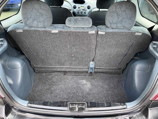 Toyota yaris, 2001 - afbeelding 2 van  13