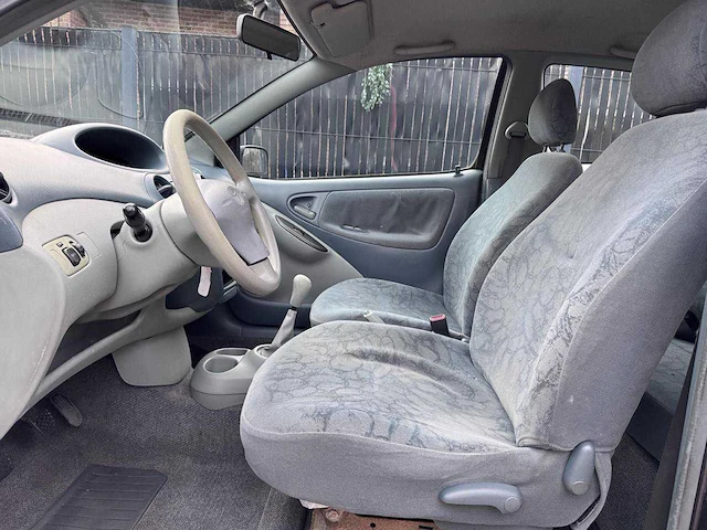 Toyota yaris, 2001 - afbeelding 11 van  13