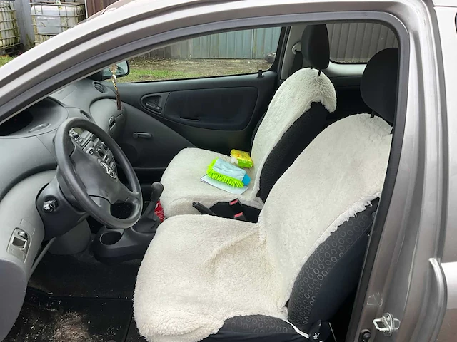 Toyota yaris, 2004 - afbeelding 2 van  22