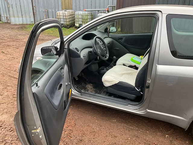 Toyota yaris, 2004 - afbeelding 3 van  22