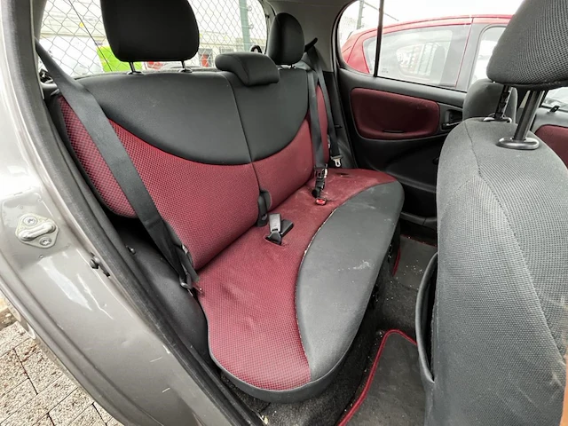 Toyota yaris, 2005 - afbeelding 11 van  30