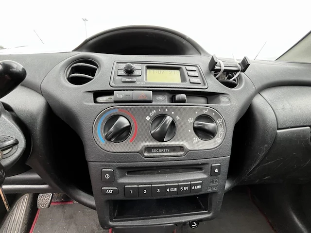 Toyota yaris, 2005 - afbeelding 29 van  30