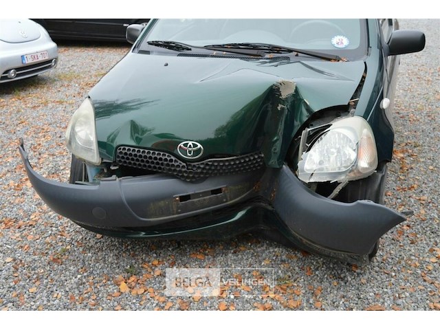 Toyota yaris - afbeelding 2 van  17