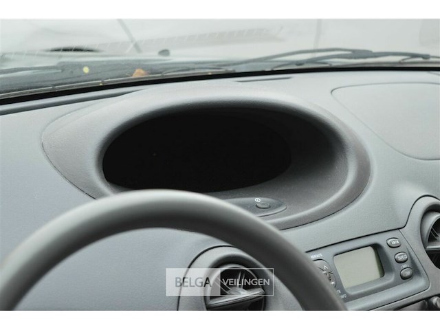 Toyota yaris - afbeelding 11 van  17