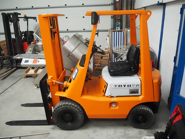 Toyota - afbeelding 7 van  13