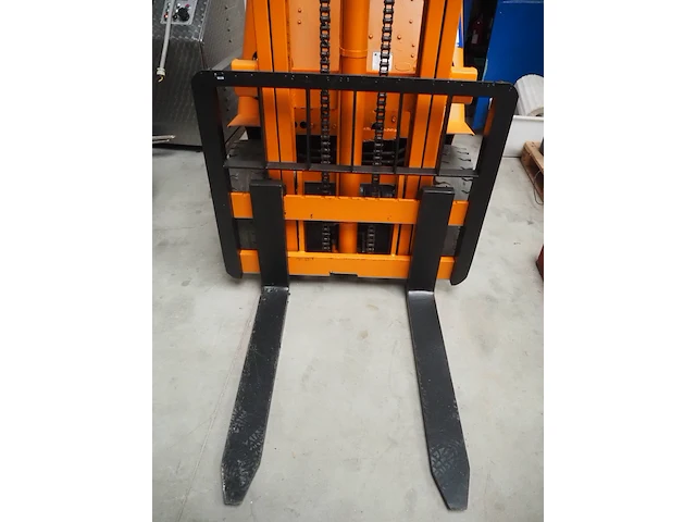 Toyota - afbeelding 8 van  13