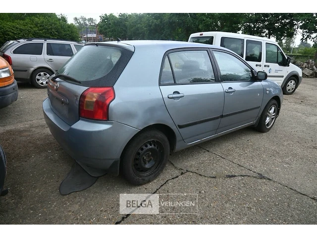 Toyota - afbeelding 4 van  8